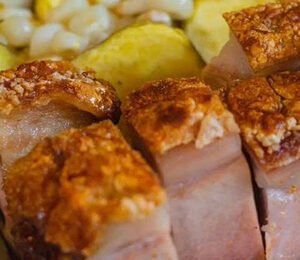 1/4 KG de Chancho al palo o a la caja china